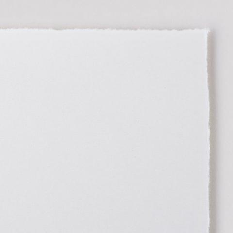 Bütten handgerissen・gerippt・weiß 