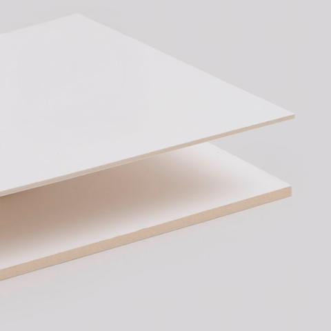 Kromapappe・glatt・weiß 