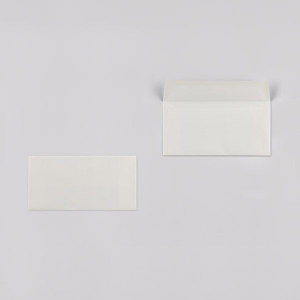 Bütten handgerissen・matt・weiß 